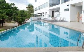 โรงแรมดิ เอเวอร์ลี่ พูตราจายา